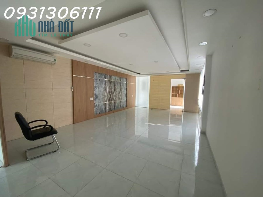 Nhà mặt phố phường 13 Bình Thạnh 115m2 gấp bán thông sàn có hầm  5m x 23