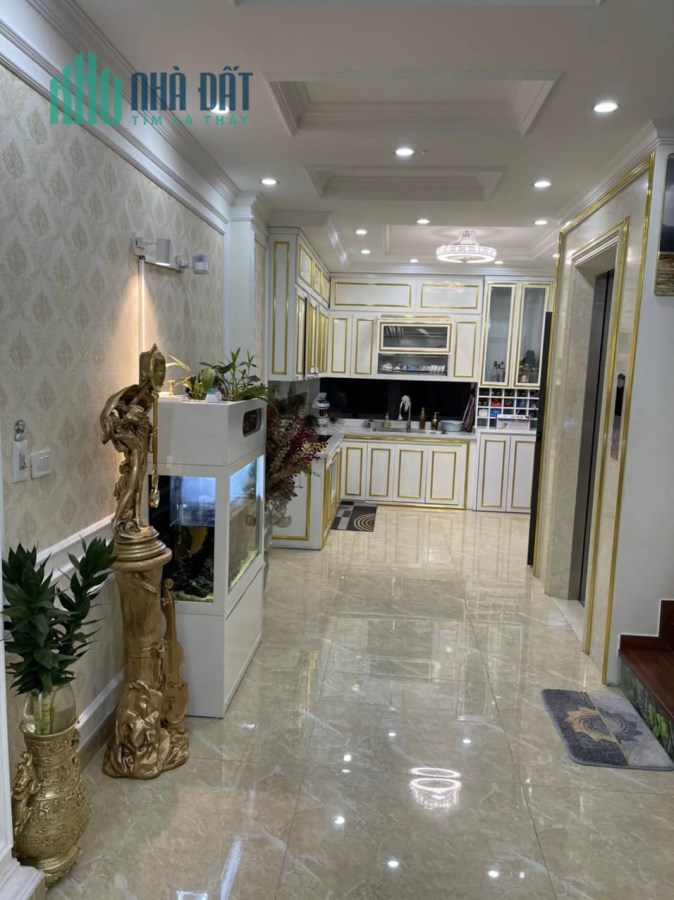 BÁN NHÀ GIẢNG VÕ, THANG MÁY, 10M RA PHỐ, 45M2 6T MT4.5M, GIÁ 10.25 TỶ