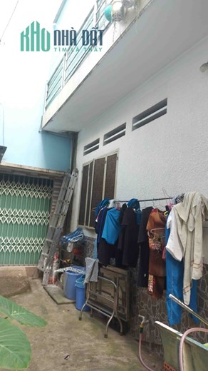 Bán Nhà Gần Chợ Nông Sản Thủ Đức, 60m2, Chỉ 2.x Tỷ Lời Ngay Khi Mua