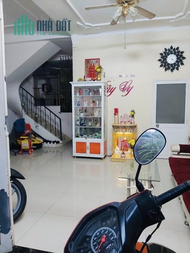 XE HƠI NGỦ TRONG NHÀ - NGANG SIÊU KHỦNG - 101M - 3 TẦNG ĐẸP - CHỈ 9 TỶ - TÔN THẤT THUYẾT - Q4 - CHỦ