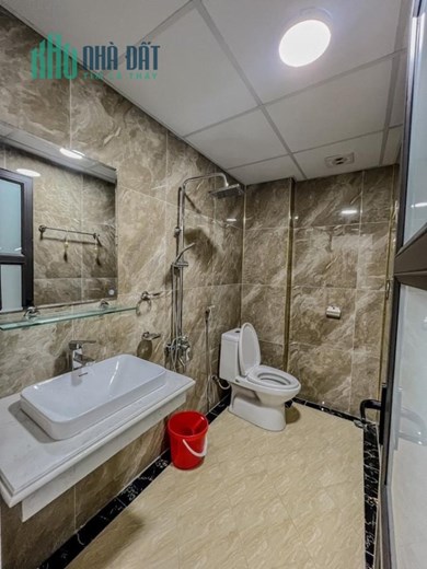 Đỉnh! Nguyễn Khang, nhà đẹp, 10m oto đỗ, siêu thoáng, 40m, 5T chỉ 4.9 tỷ