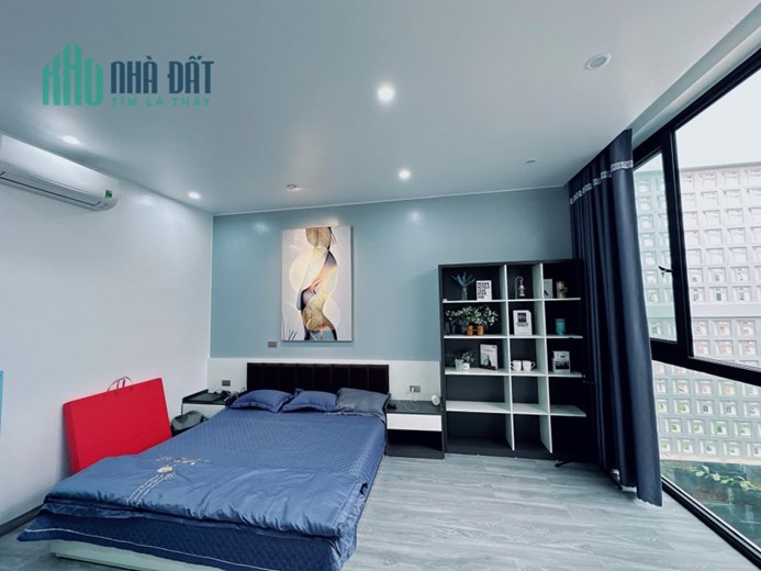 Siêu Phẩm Lô Góc Trần Duy Hưng, Mới Đẹp, Thông, KD, Oto gần, 43m, 5T, 4.92 tỷ