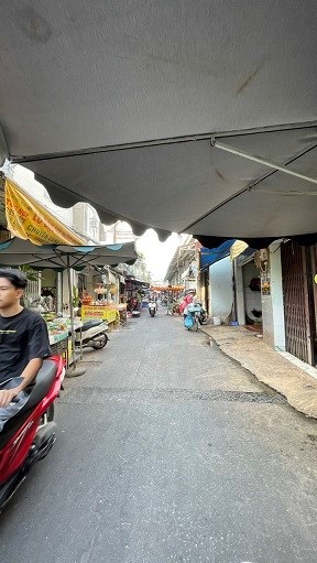 CẦN TIỀN BÁN GẤP ‼️ KINH DOANH ĐỈNH NGAY CHỢ VÕ THÀNH TRANG!! ♦