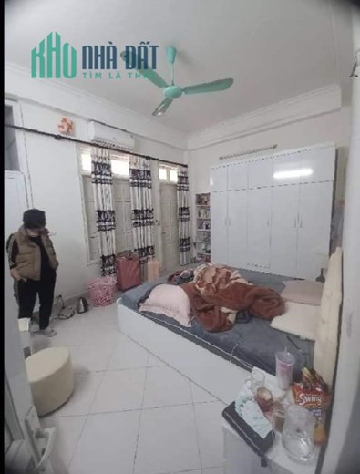 Bán nhà Yên Phúc, Văn Quán, Hà Đông, 51/61 T2, 4 tầng, 4,3 mặt tiền, giá 8 tỷ.