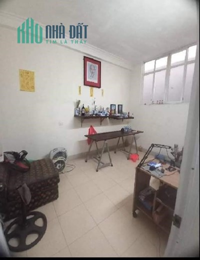 Bán nhà Yên Phúc, Văn Quán, Hà Đông, 51/61 T2, 4 tầng, 4,3 mặt tiền, giá 8 tỷ.