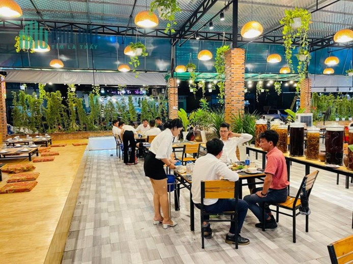 BÌNH DƯƠNG, CƠM NIÊU THÙY LINH CẦN SANG QUÁN  Mặt tiền Đường D13-5A BÀU BÀNG, Liên Hệ 0976291679