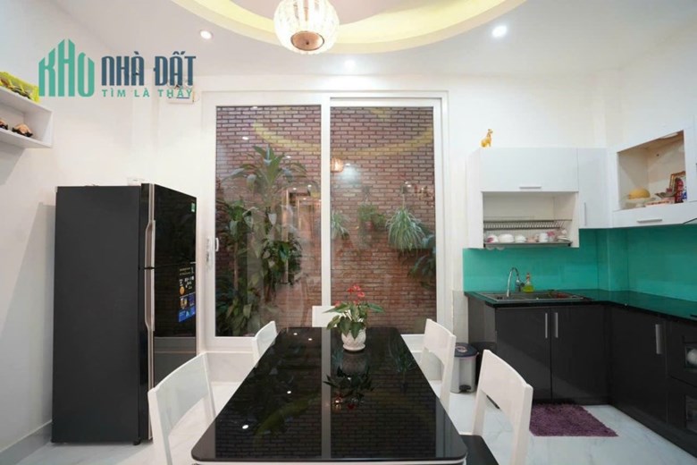 Bán nhà Gò Vấp, lô góc 2 mặt tiền hẻm oto, 58m2, 3 lầu chỉ  4.9 tỷ