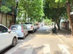 Bán 101m2 đất phân lô ngõ 1 Đổ Nhuận mt 7,2m giá 18,6 tỷ lh 0935628686
