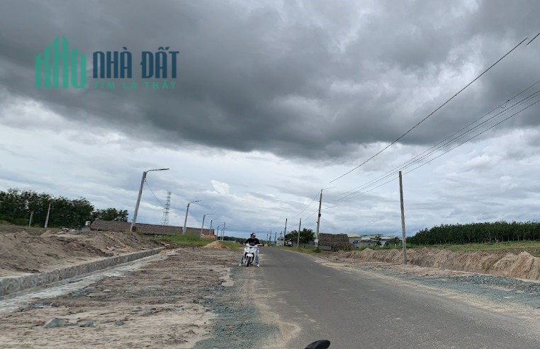 Cần bán thanh lý gấp miếng đất thổ cư giá 299 triệu