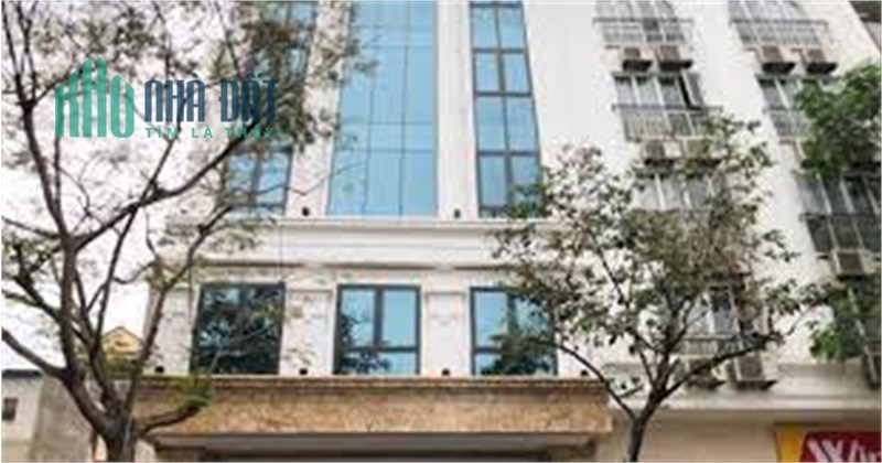 Bán nhà mặt phố Thanh Xuân Khuất Duy Tiến. Dt 121m2, mặt tiền 7,2m. giá 42,8tỷ lh 0935628686