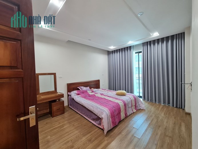 Bán nhà ngõ Thổ Quan, căn góc 3 thoáng, nhà đẹp, gần ô tô, 42m, 4 ngủ, 3.65 tỷ