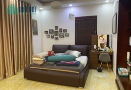 Bán Nhà Mặt Tiền Ny Sư Huỳnh Liên, Tân Bình, 101m2, Ngang 7m, Dòng Tiền 40tr, Nhỉnh 15 Tỷ