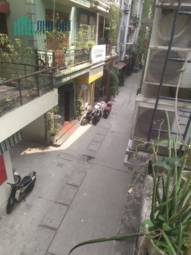 Nhà phố Lý Nam Đế Hoàn Kiếm Lô Góc oto tránh 150m chỉ 23 tỷ