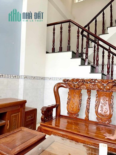 Bán nhà HOT 2 tầng, 3PN, ngang lớn 7m, HXH 8m gần Công viên Thạnh Lộc, Quận 12