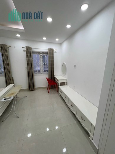 Bán gấp nhà mặt tiền KDC Cityland, P.5, Gò Vấp 17,8tỷ