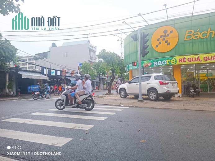 Bán đất lô góc 2 mặt tiền kinh doanh đẹp Thạnh Lộc, Quận 12, 5x15m, nhỉnh 5 Tỷ