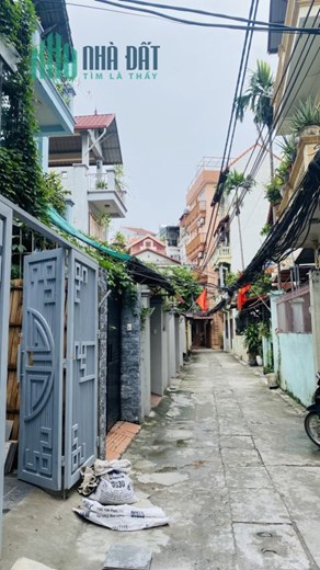 BÁN NHÀ BỒ ĐỀ - MẶT NGÕ Ô TÔ THÔNG - GẦN HỒ - NHÀ ĐẸP Ở LUÔN - AN SINH ĐỈNH - GIÁ RẺ