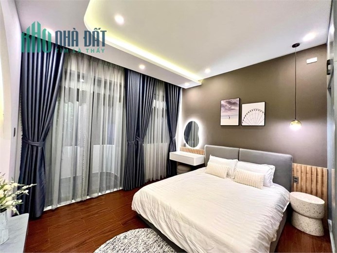 Giảm Sốc ! Siêu phẩm 6 tầng thang máy, Mặt tiền Đường Số 8, P.11, Gò Vấp