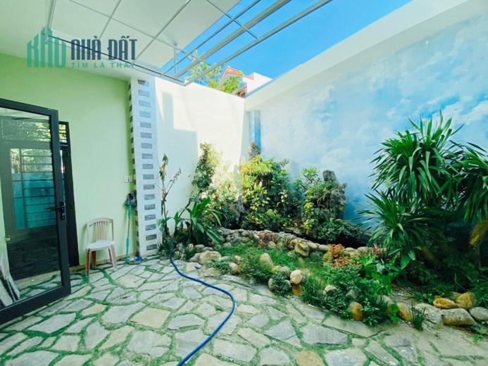 GIÁ TỐT NHẤT THỊ TRƯỜNG 3 TẦNG 3 MÊ MT MẸ NHU FULL NỘI THẤT