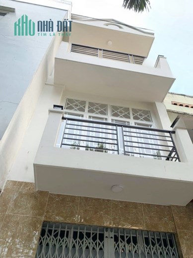 Nhà thuê 3 Tầng hẻm 4m đường Nguyễn Trãi P11Q5 - 15 Triệu
