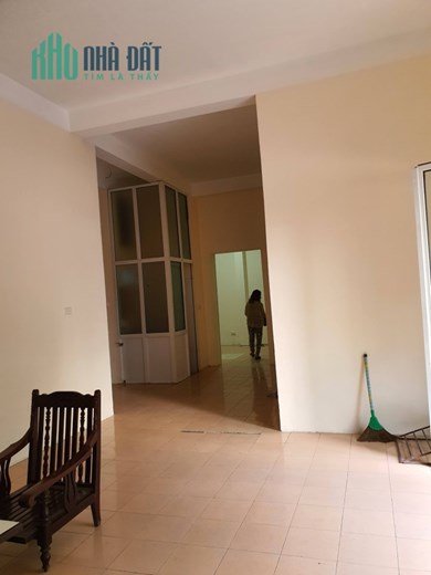 CHÍNH CHỦ CHO THUÊ TẦNG 1 CHUNG CƯ TIỆN Ở, KINH DOANH, Ô TÔ CẦU GIẤY - HÀ NỘI