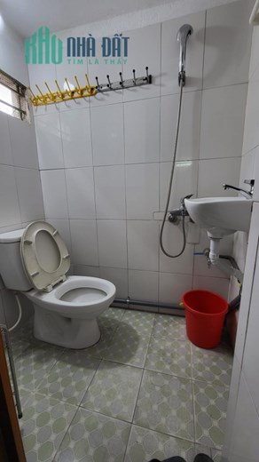 Bán nhà tập thể khu vực Trại Găng - Ngõ Quỳnh, tầng 2, diện tích 50m2 chỉ nhỉnh 1 tỷ.
