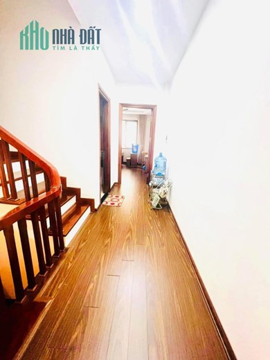 BÁN NHÀ TRUNG TÂM CẦU GIẤY, Ô TÔ VÀO TẬN NHÀ, NGÕ KINH DOANH, 55M 4 TẦNG, DÂN XÂY