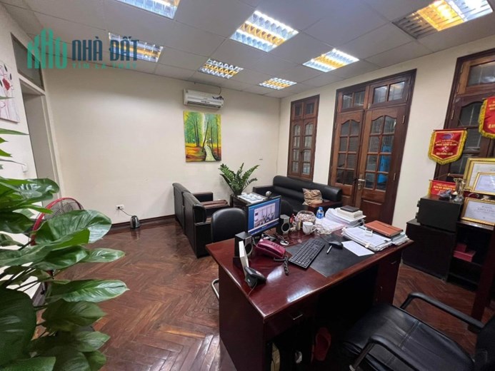 SIÊU HIẾM, MẶT PHỐ TRUNG HÒA, CẦU GIẤY, KHU PHỐ VIP, KINH DOANH SẦM UẤT, 137/145M2*MT5.5M*HƠN 80 TỶ.