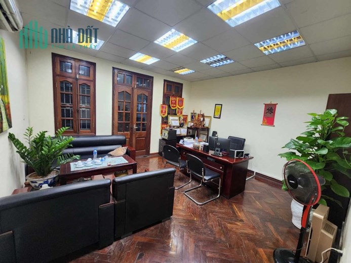 SIÊU HIẾM, MẶT PHỐ TRUNG HÒA, CẦU GIẤY, KHU PHỐ VIP, KINH DOANH SẦM UẤT, 137/145M2*MT5.5M*HƠN 80 TỶ.