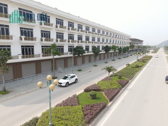 NHẬN NHÀ 4 TẦNG, TP.THANH HÓA, SANG TÊN SỔ NGAY. HOTLINE: 0966 343 969
