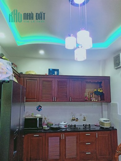 ( Giảm kịch sàn ) Bán gấp nhà đẹp KQH Nguyễn Trung Trực, Đà Lạt giá 8.7 tỷ còn 6.8 tỷ