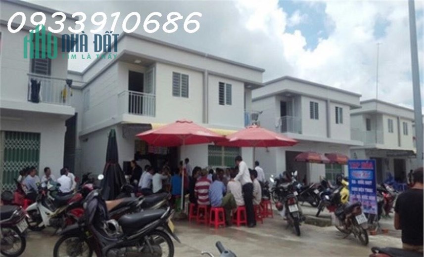 Bán nhà ở công nhân mặt tiền đường D8 - KCN Visip II liên hệ 0933 910 686