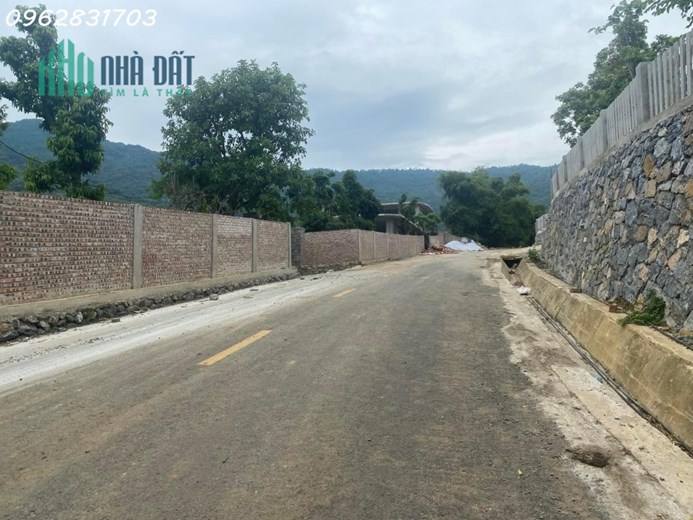 chính chủ bán mảnh hoa hậu trục chính phú mãn giá chỉ hơn 7tr/m đường xe công tránh nhau