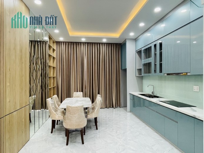 Bán Nhà 4 Tầng HXH Lê Văn Việt, Quận 9, 135m2, hoàn côn, vị trí đỉnh của đỉnh, rẽ nhất khu vực
