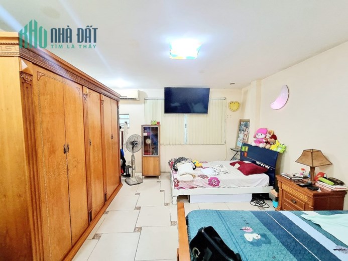 BÁN NHÀ XÃ ĐÀN, ĐỐNG ĐA, MẶT NGÕ THÔNG, Ô TÔ, KINH DOANH, 30/35M2*5T*MT 4.5M*6.7 TỶ.