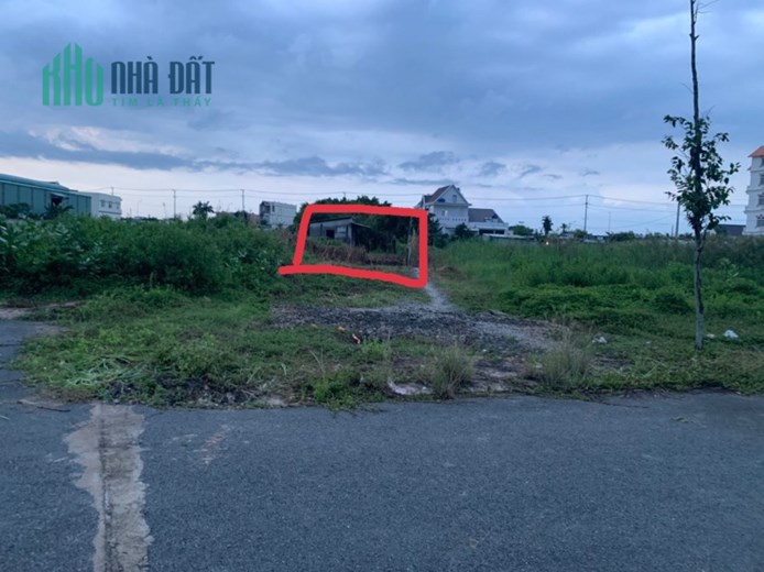 %% CHÍNH CHỦ CẦN BÁN  LÔ ĐẤTỞ QUỐC LỘ 50 – THỊ TRẤN CẦN ĐƯỚC – HUYỆN CẦN ĐƯỚC – LONG AN.