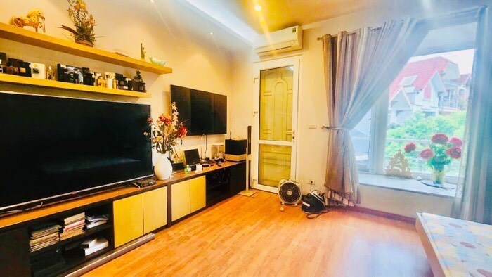 Hiếm! Bán nhà mặt phố Phạm Ngọc Thạch 60m2 mặt tiền 4.5m giá siêu rẻ 26.7 tỷ