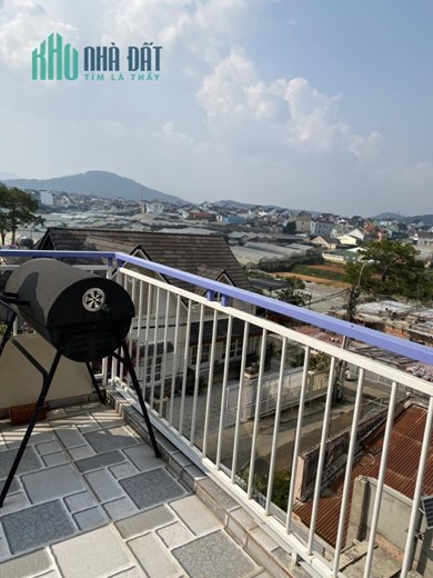 Bán Nhà SRXD - Đường Nhựa Ô TÔ - Giá 4 Tỷ 3 Đà Lạt