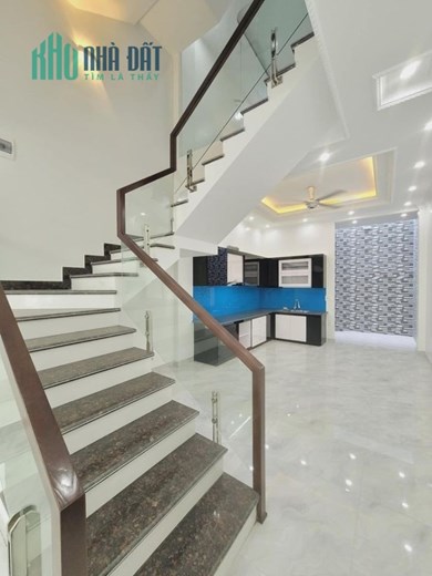 Bán nhà mặt ngõ to Trung Hành, 82m 4 tầng có Gara ô.tô GIÁ 5.6 tỉ cực đẹp
