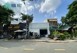 Bán nhà MẶT TIỀN 16M + VỈA HÈ, Phường Tân Quý, Quận Tân Phú, 180m2(8x22.5) nở hậu