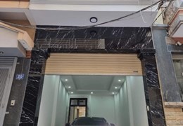 50m 5 Tầng Mặt Tiền 4.5m Nhỉnh 10 Tỷ Phân Lô Ô Tô Tránh Trung Tâm Quận Cầu Giấy. Ô Tô Dừng Đỗ Ngày