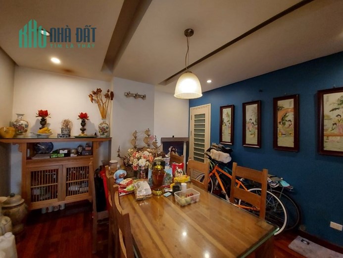 Bán tòa nhà 75m2 phố Vĩnh Phúc, Ba Đình 15 phòng ngủ Đẳng cấp Doanh thu ổn định Giá 10.3 Tỷ