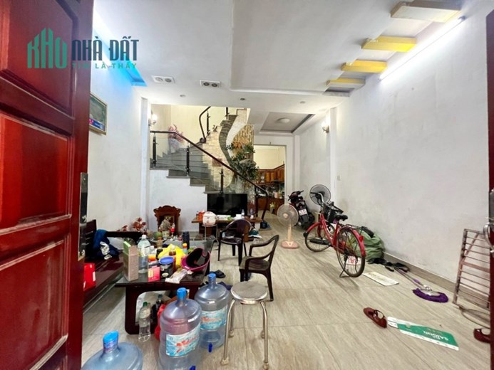 Bán nhà mặt ngõ 229 Hàng Kênh, 56m 4 tầng GIÁ 4.5 tỉ vị trí đẹp
