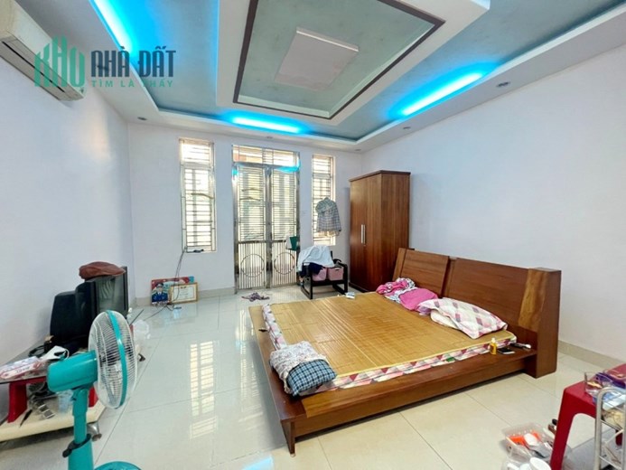 Bán nhà mặt ngõ 229 Hàng Kênh, 56m 4 tầng GIÁ 4.5 tỉ vị trí đẹp