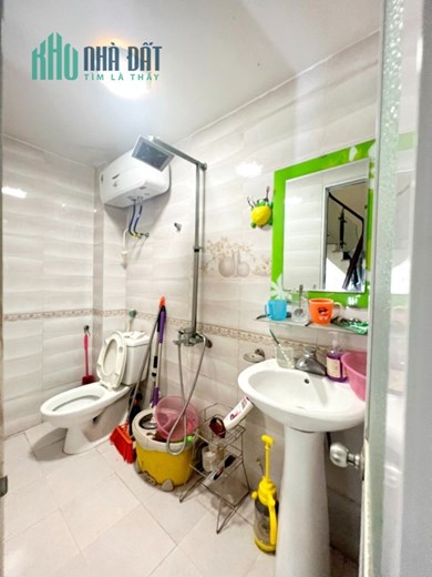 Bán nhà mặt ngõ 229 Hàng Kênh, 56m 4 tầng GIÁ 4.5 tỉ vị trí đẹp