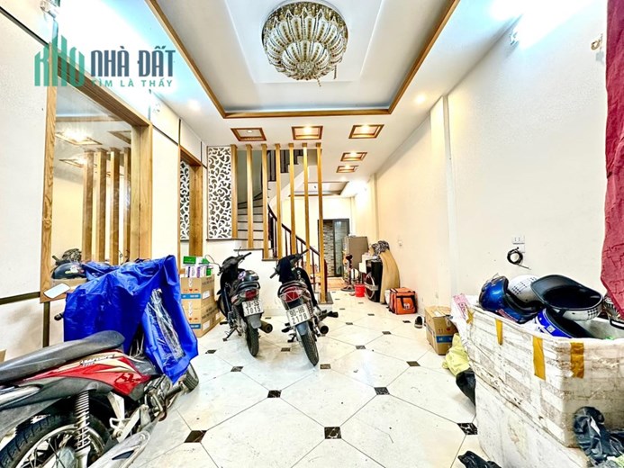 BÁN NHÀ TRƯƠNG ĐỊNH, GẦN PHỐ, HAI THOÁNG, NHÀ ĐẸP, 4PN , 40M2*4T*MT4M*3.9 TỶ.