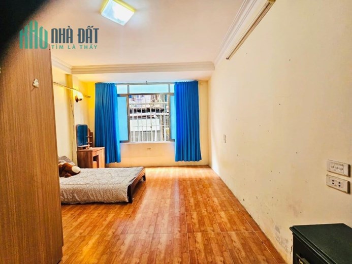Cực hiếm: Đống Đa, phân lô, ô tô tránh, 2 mặt thoáng, chỉ 4.8 tỷ
