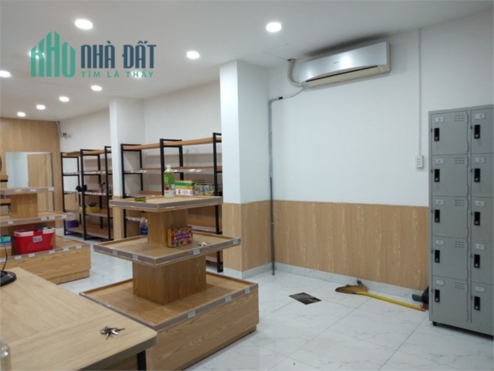 Nguyên căn mặt tiền Nguyễn Thị Thập, Tân Phú, quận 7