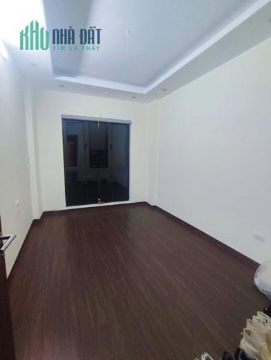 CỰC HIẾM ! NHÀ ĐẸP ĐẲNG CẤP - GẦN PHỐ - GẦN Ô TÔ - CHỦ TẶNG GẦN HẾT NỘI THẤT CAO CẤP - KHÁCH MUA VỀ