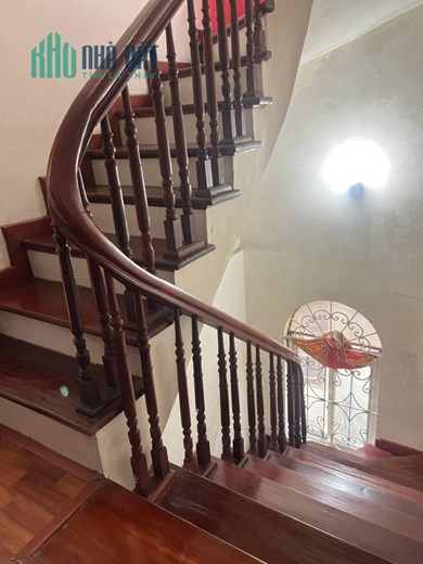 130m 8 Tầng Lô Góc. Tòa Nhà Dịch Vụ Kết Hợp Kinh Doanh Tuyệt Vời. Chủ Thiện Chí Bán Nhanh.